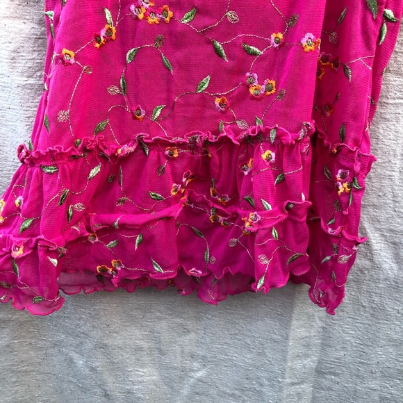 Victoria’s Secret Sheer Flower Tank Top - Picture 4 of 4